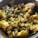 Cauliflower Green Peas Stir-Fry